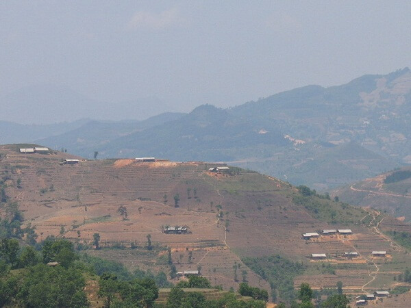 A village on the way to Bat Dai Son 