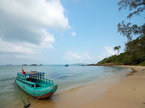 Ganh Dau Beach