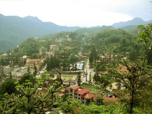 Panoramic view of Sapa from Ham Rong