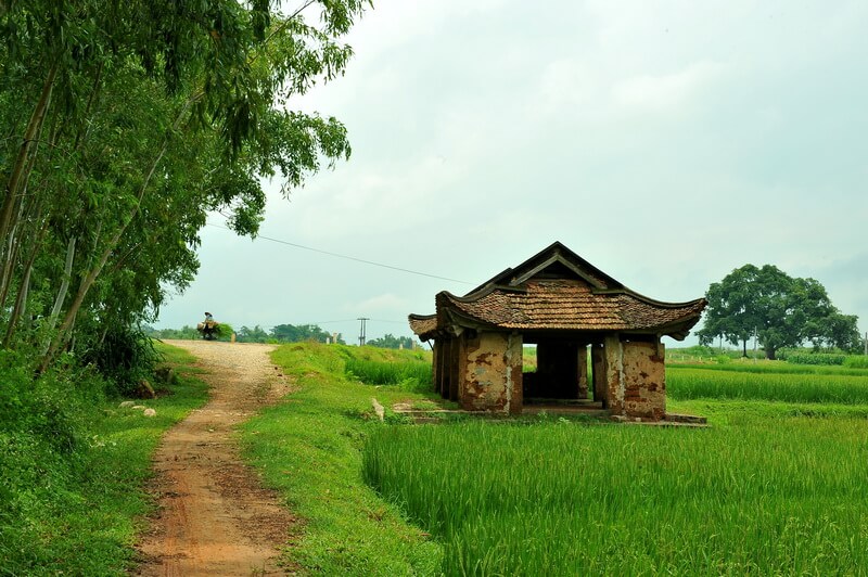 Duong Lam Ancient Village 3