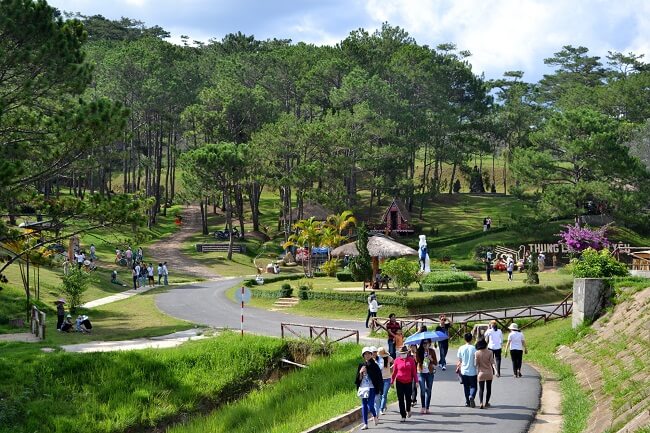 Famous landscapes in Dalat 7