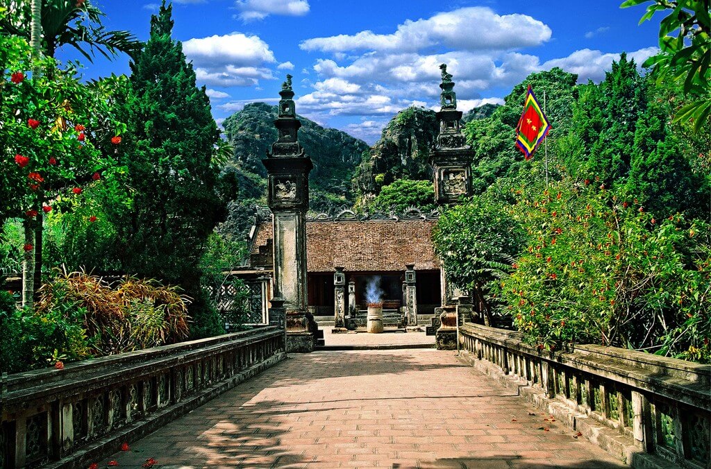Best Places to Visit in Ninh Binh 1