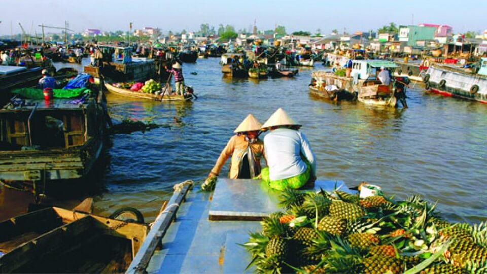 Best Floating Markets in Mekong Delta 3