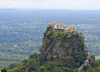 Day 4: Bagan – Mt Popa – Bagan (B)