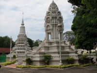 Day 11: Phnom Penh city tour - Siem Reap (B)