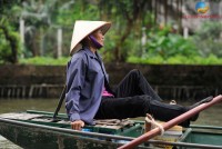 How Is the Daily Life of Local People in Ninh Binh Associated with Travel?